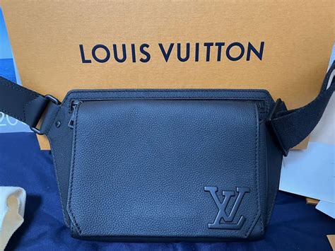 louis vuitton m57081|louis vuitton aerogram bag.